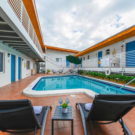 Spacious Studio With Balcony And Parking At The Beach -M46 Hollywood Eksteriør billede