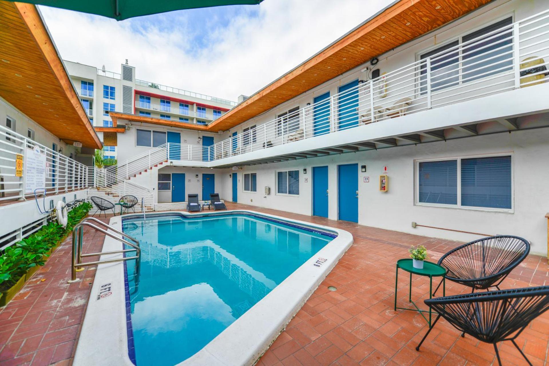 Spacious Studio With Balcony And Parking At The Beach -M46 Hollywood Eksteriør billede